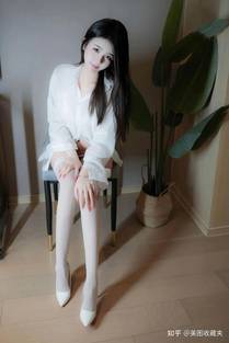《夫妻游戏》第二季庄园主视觉 · 编号夫妻在公开空间里被观察